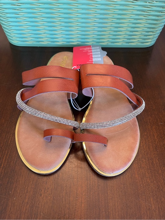 Sesamall Shoes - NWT Sesamall Item 357-01 Women's Brown Rhinestone Toe-Loop Sandals